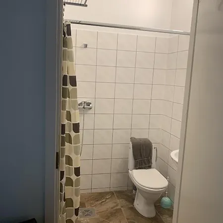Rotermanni Near Harbor 4 Floor Albergue Talin
